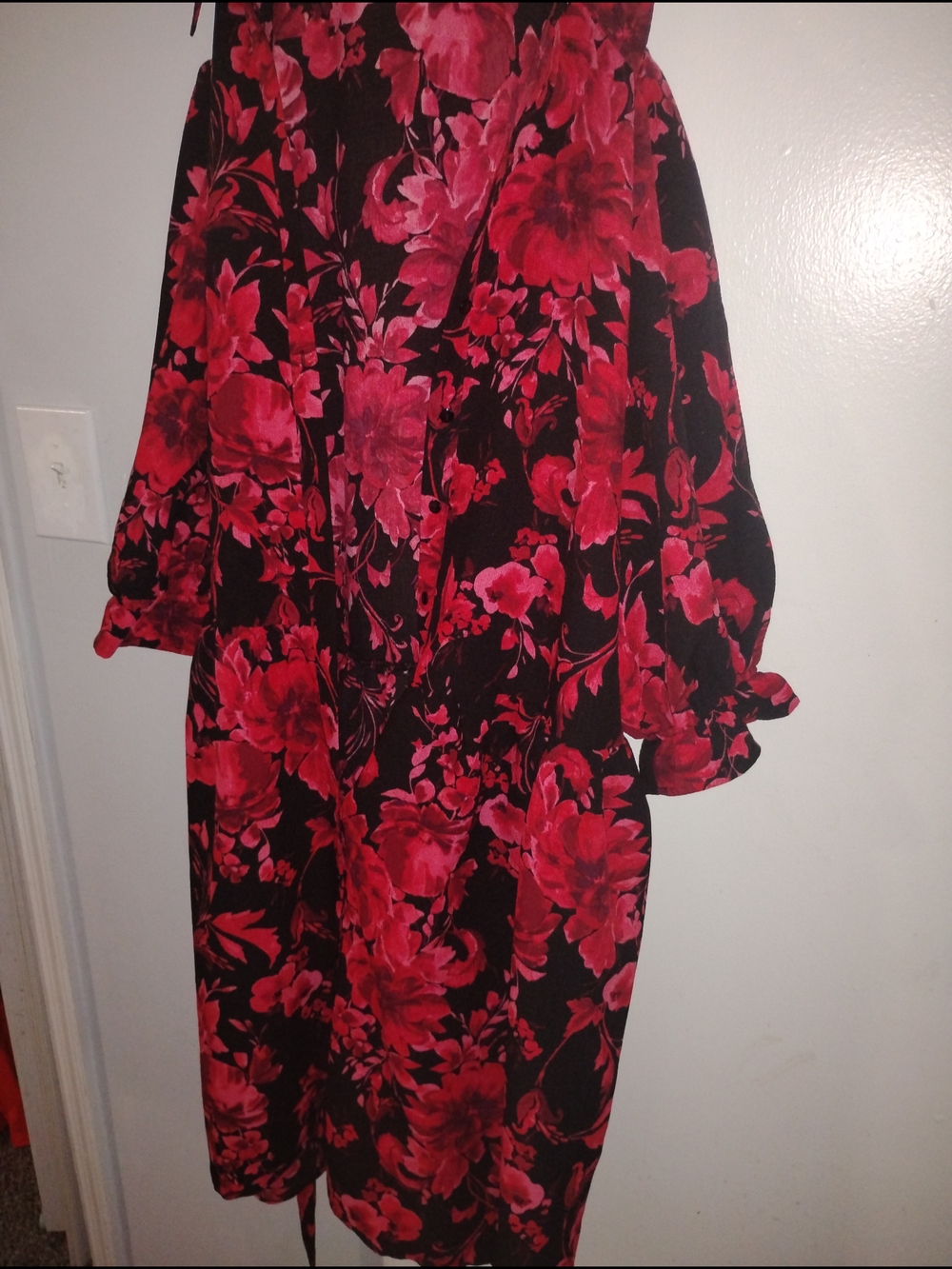 Black & Red Floral Women's Dress - Brand Unspecified